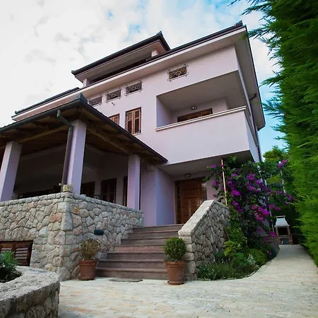 Apartment Amalija Sukošan